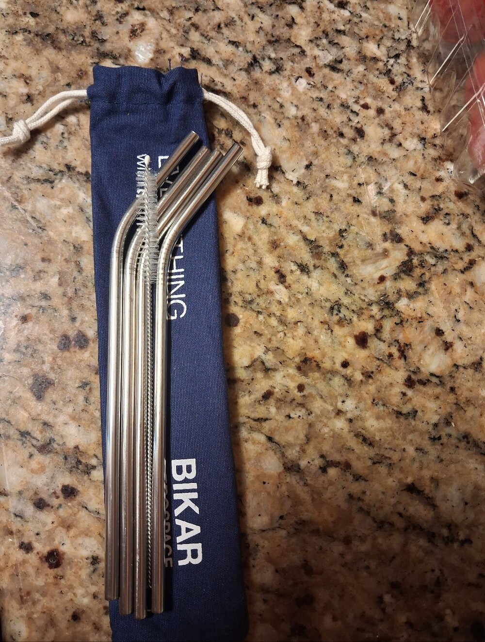 New 4 Reusable Straws